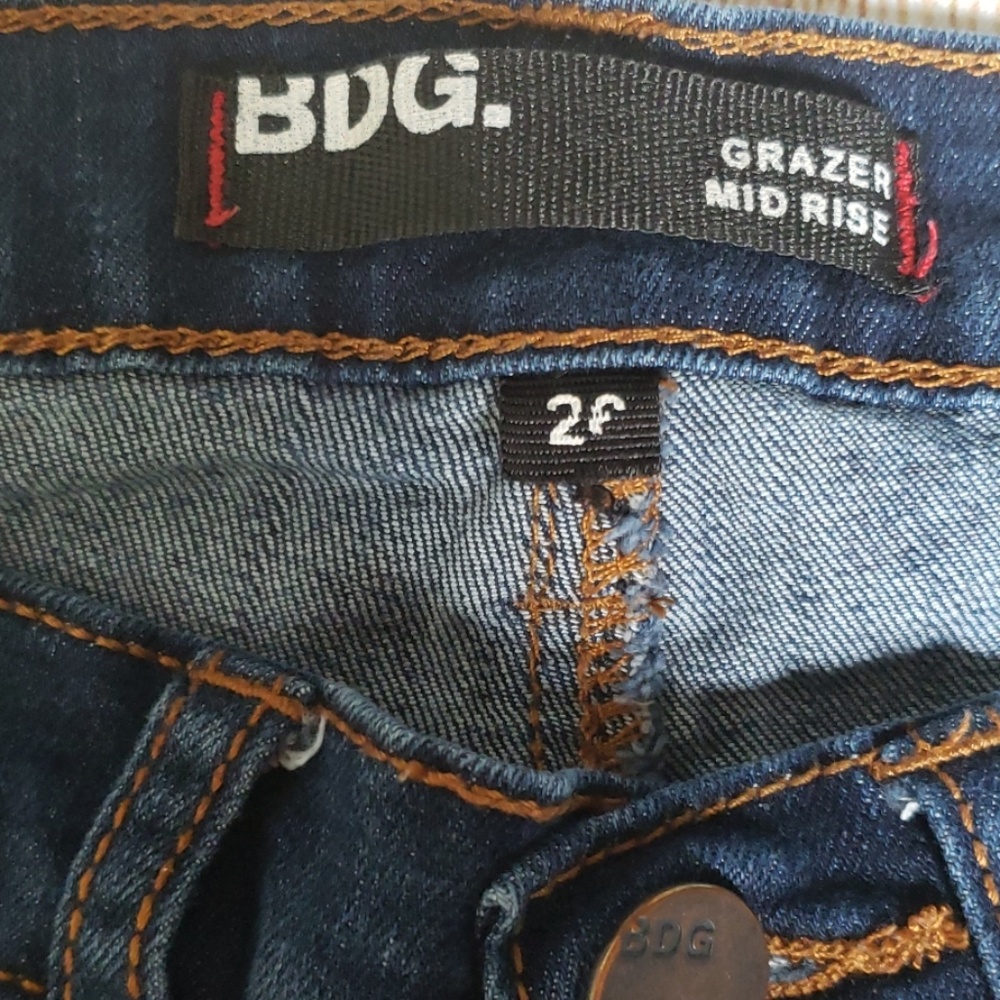 BDG Mid Rise Jean